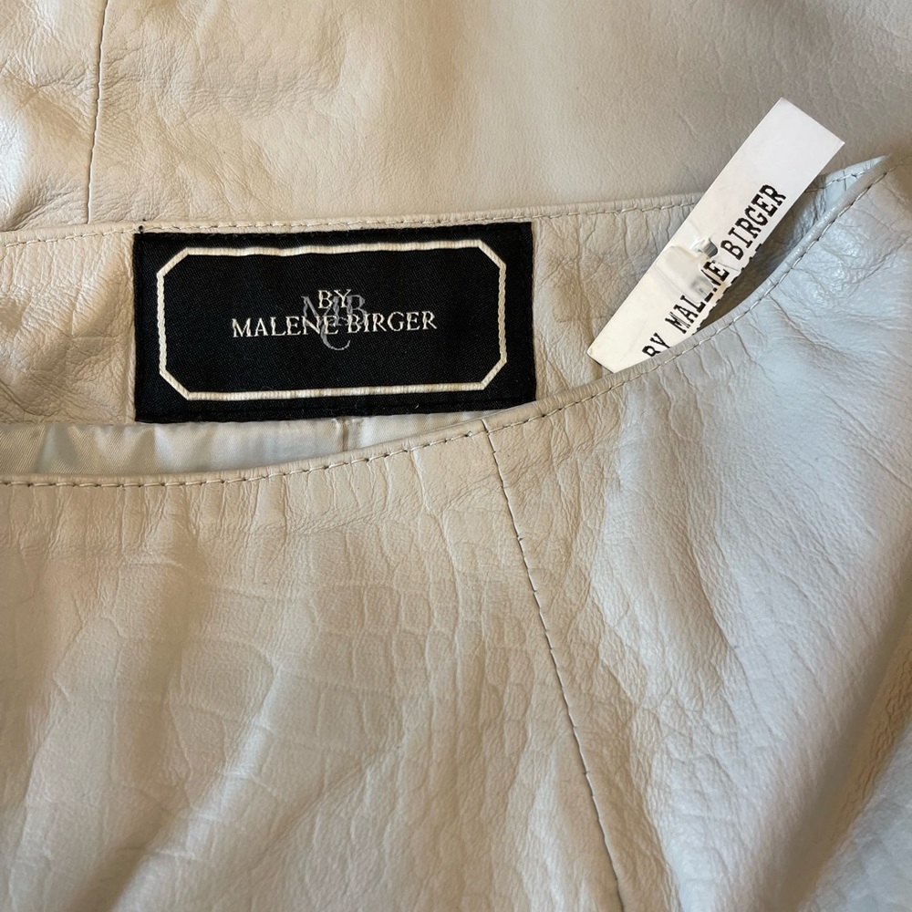 NWT By MALENE BIRGER Gray Embossed Leather Pencil Skirt - Picture 12 of 13